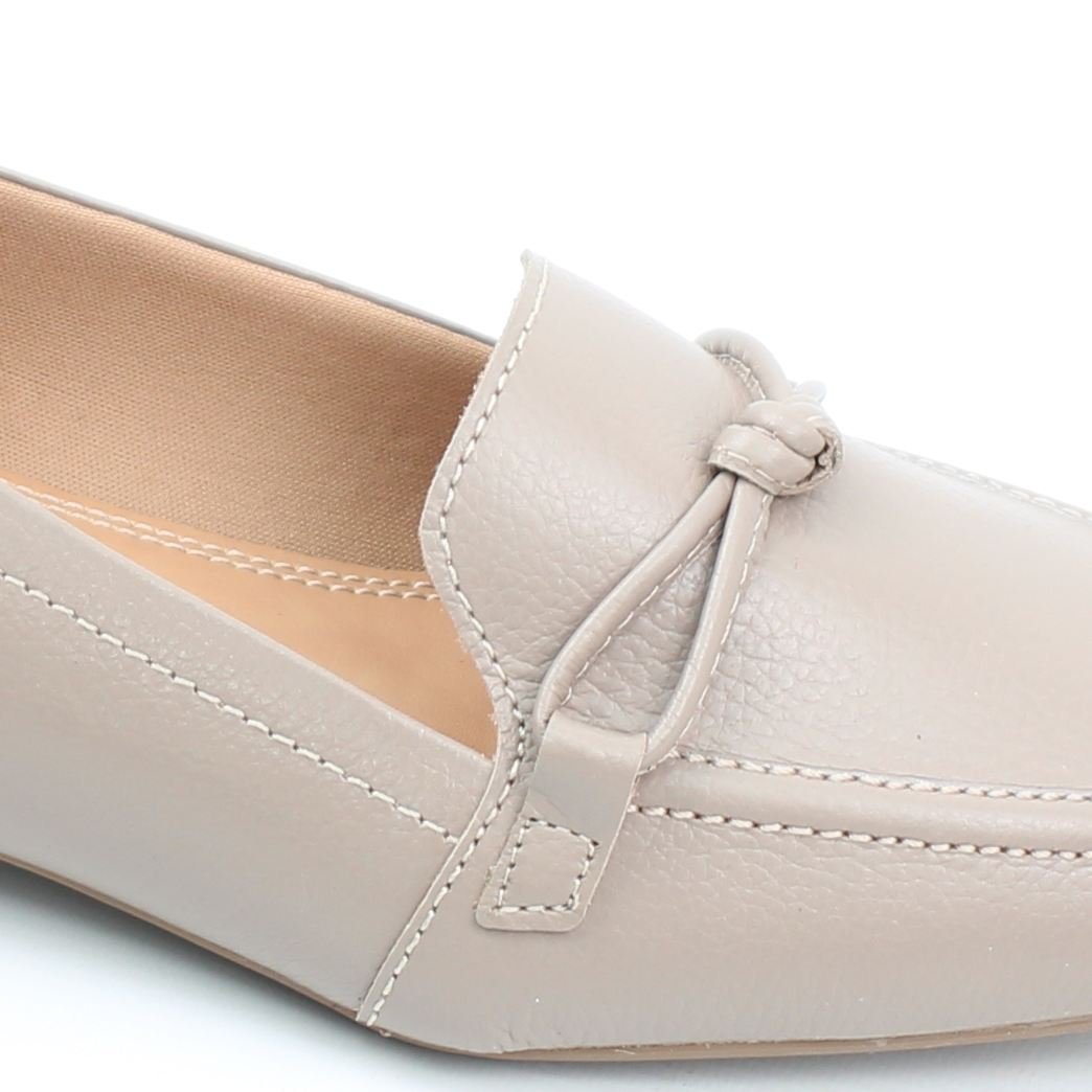 Mocassim Couro Detalhe Caqui 3