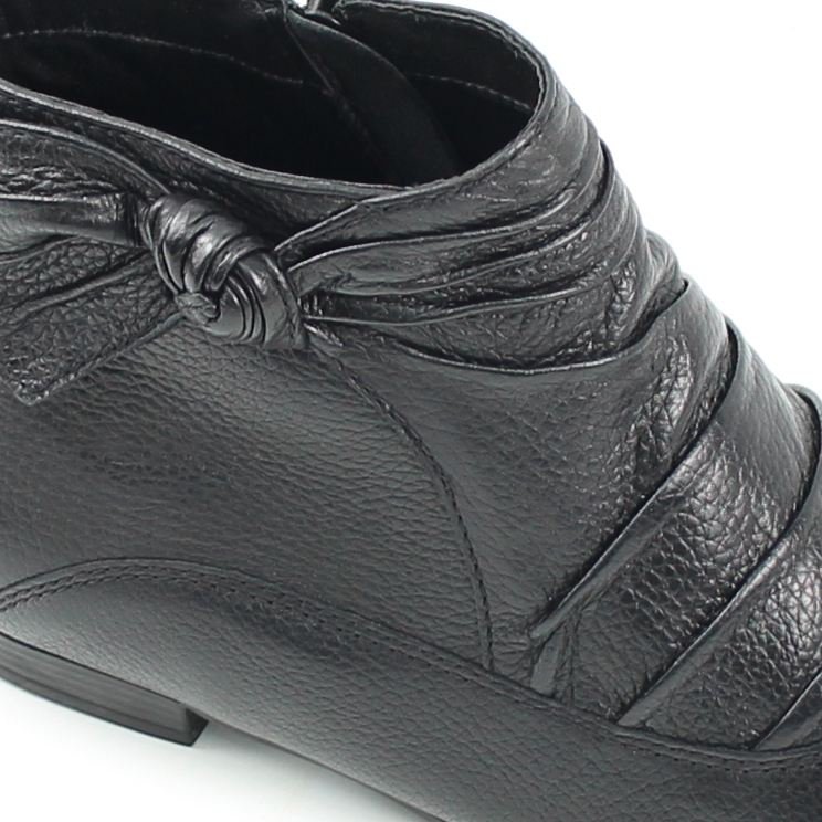 Bota Cano Baixo Detalhe Laço Preto 3