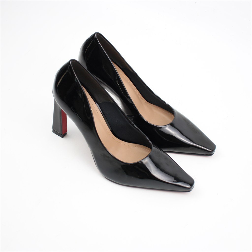 Scarpin Salto Fino Classic Preto 4