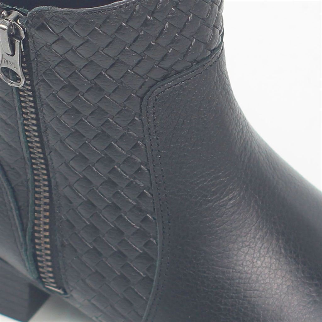Bota Cano Baixo  Salto Bloco Preto 3