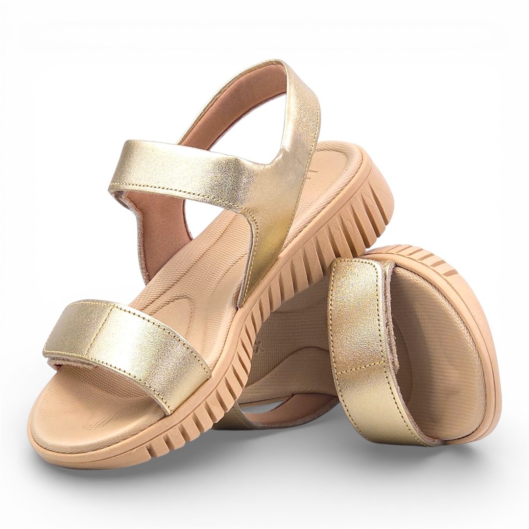 Sandália Flat Couro  Conforto Dourado 2