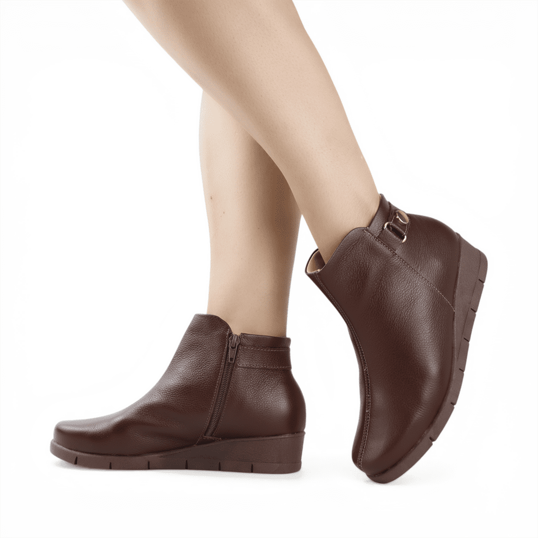 Bota Cano Baixo Couro Marrom 2