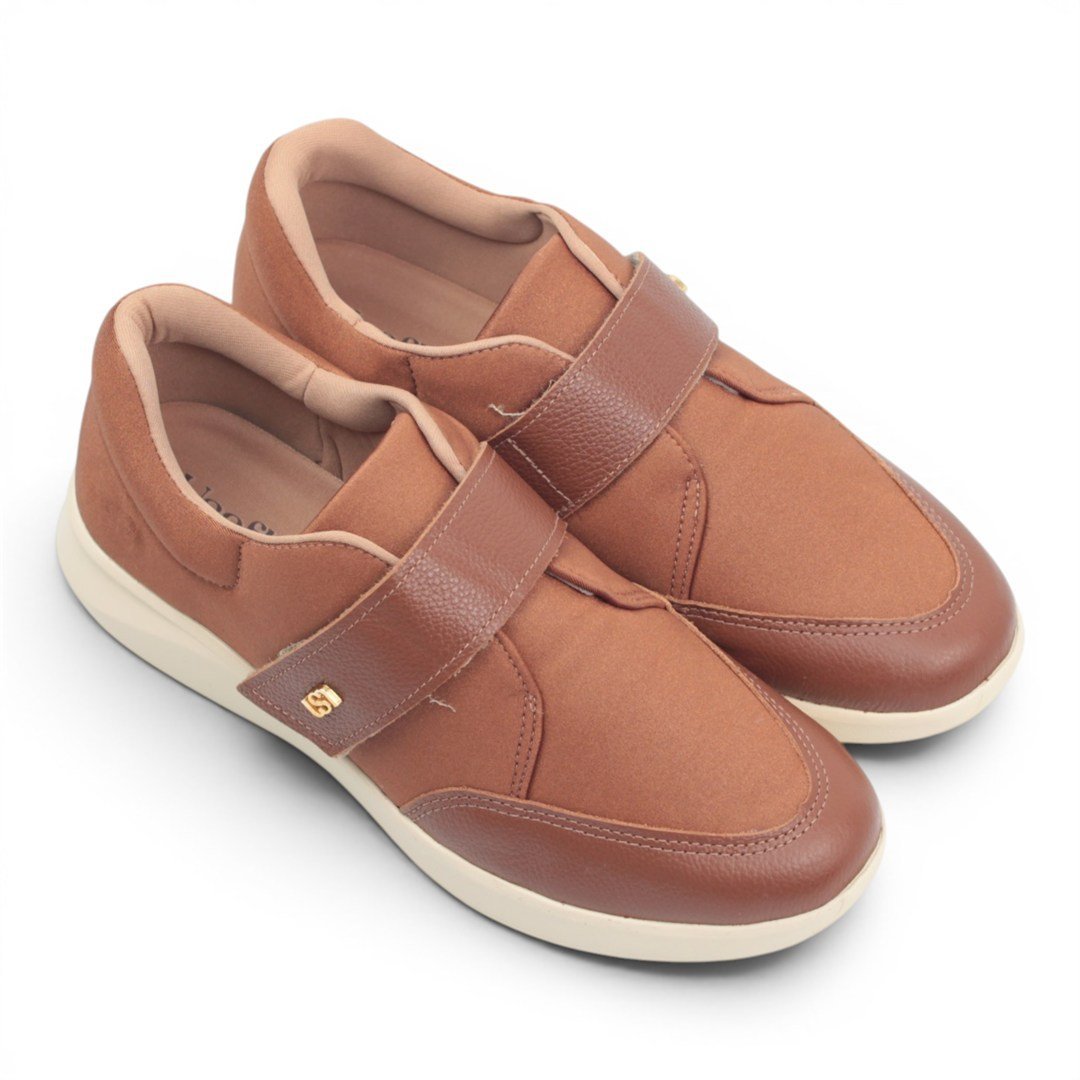 Tênis Flat Velcro Marrom 4
