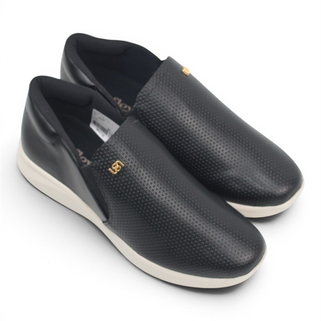 Tênis Slip On Couro Preto 4