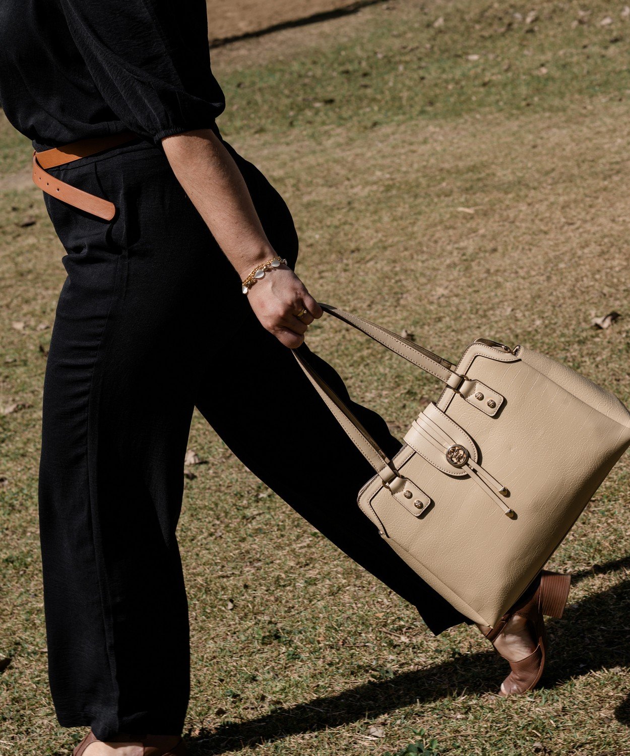 Bolsa Cafe Mini Croco com Alca de Ombro Chenson Marrom 4