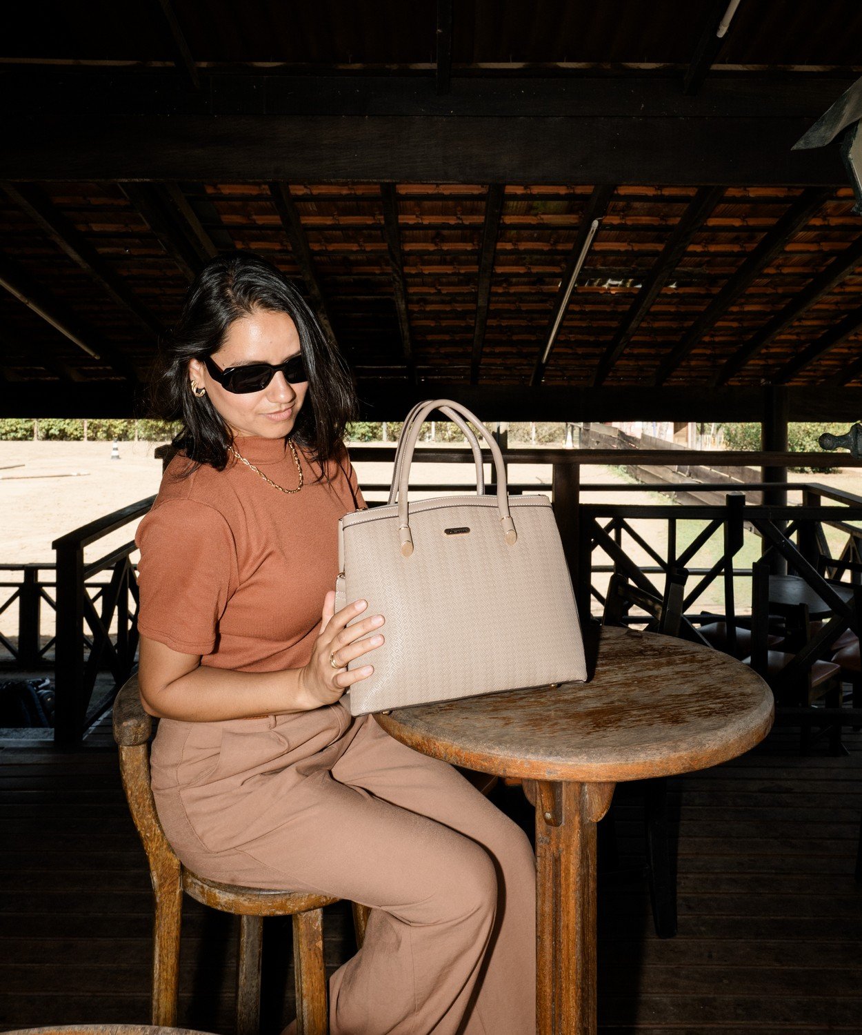 Bolsa Mini Tramas Cinza Chenson com Alca de Mao Cinza 4