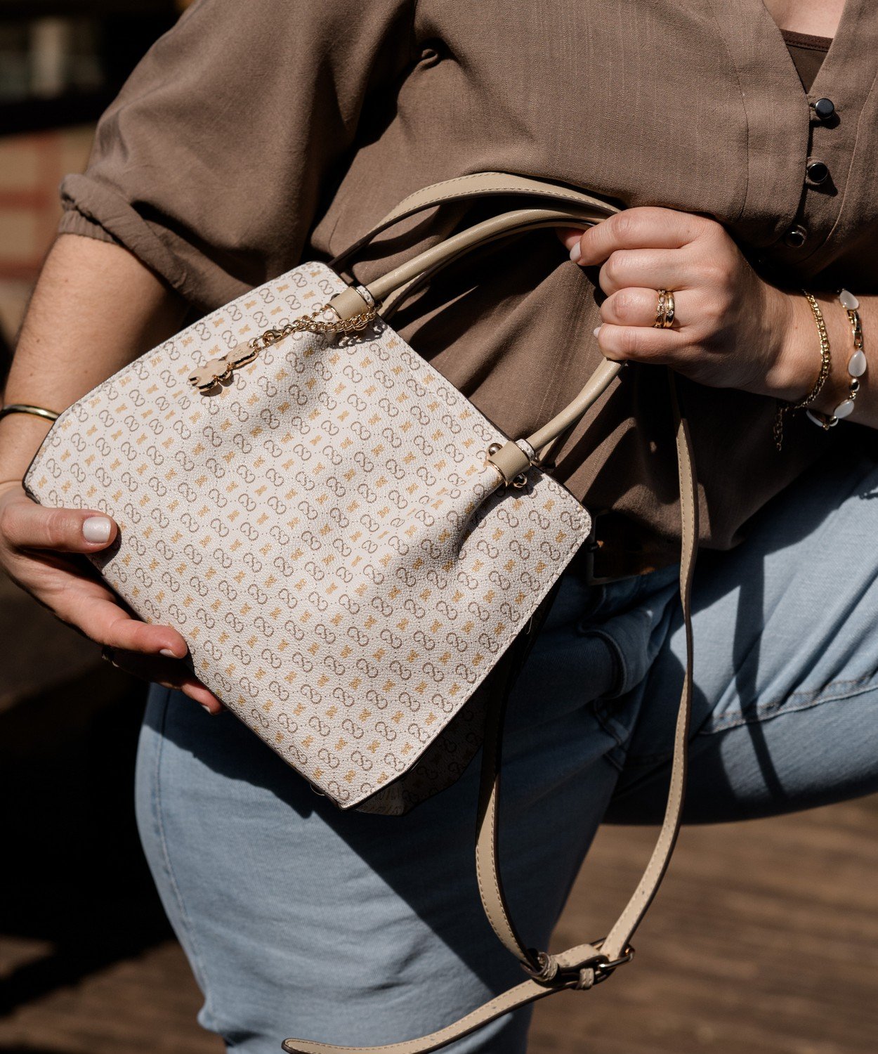 Bolsa Feminina Chenson Monograma Baby Urso Natural Bege 2