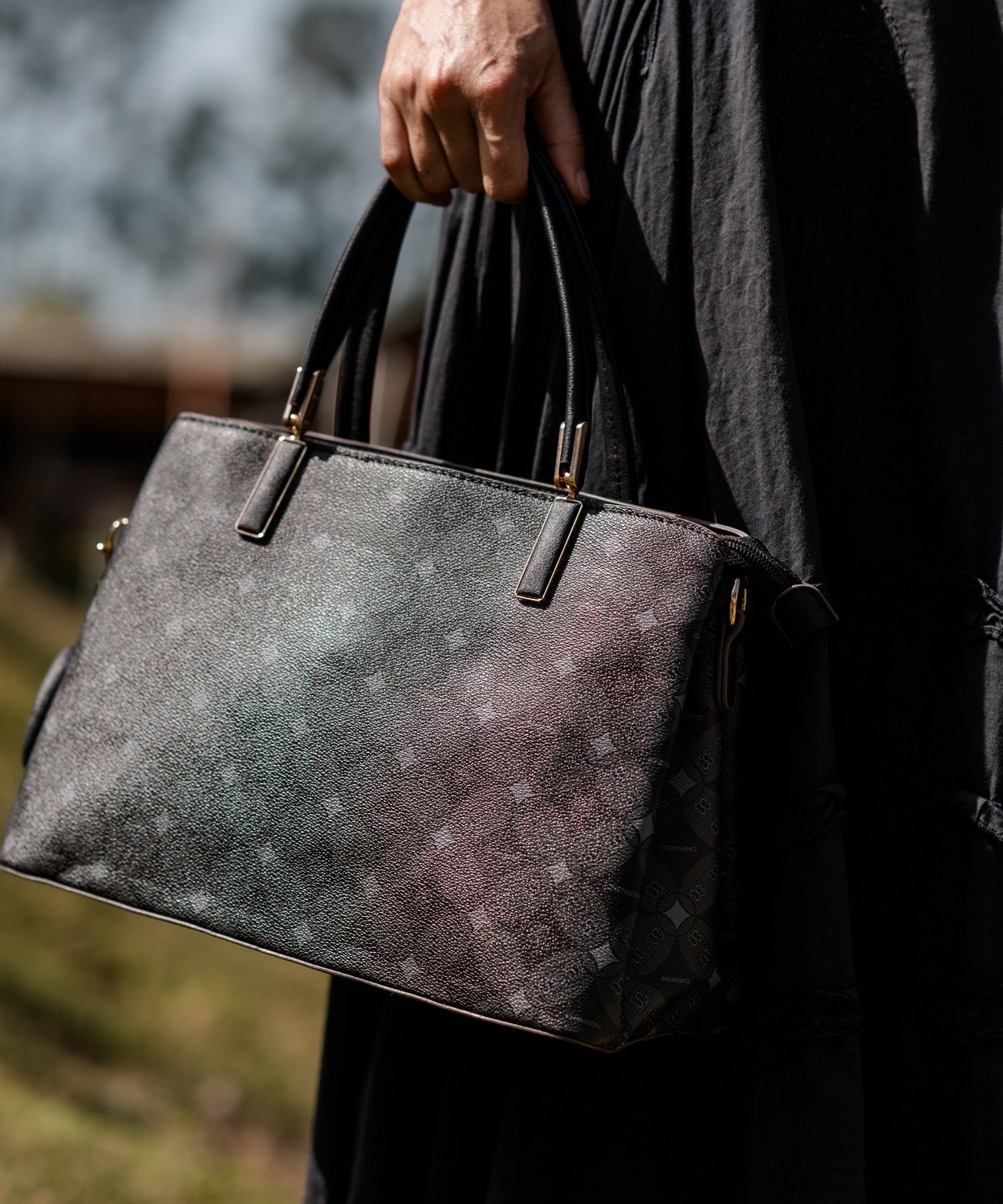 Bolsa Chenson Feminina Cafe Monograma Contemporaneo Alca de Mao Marrom 5