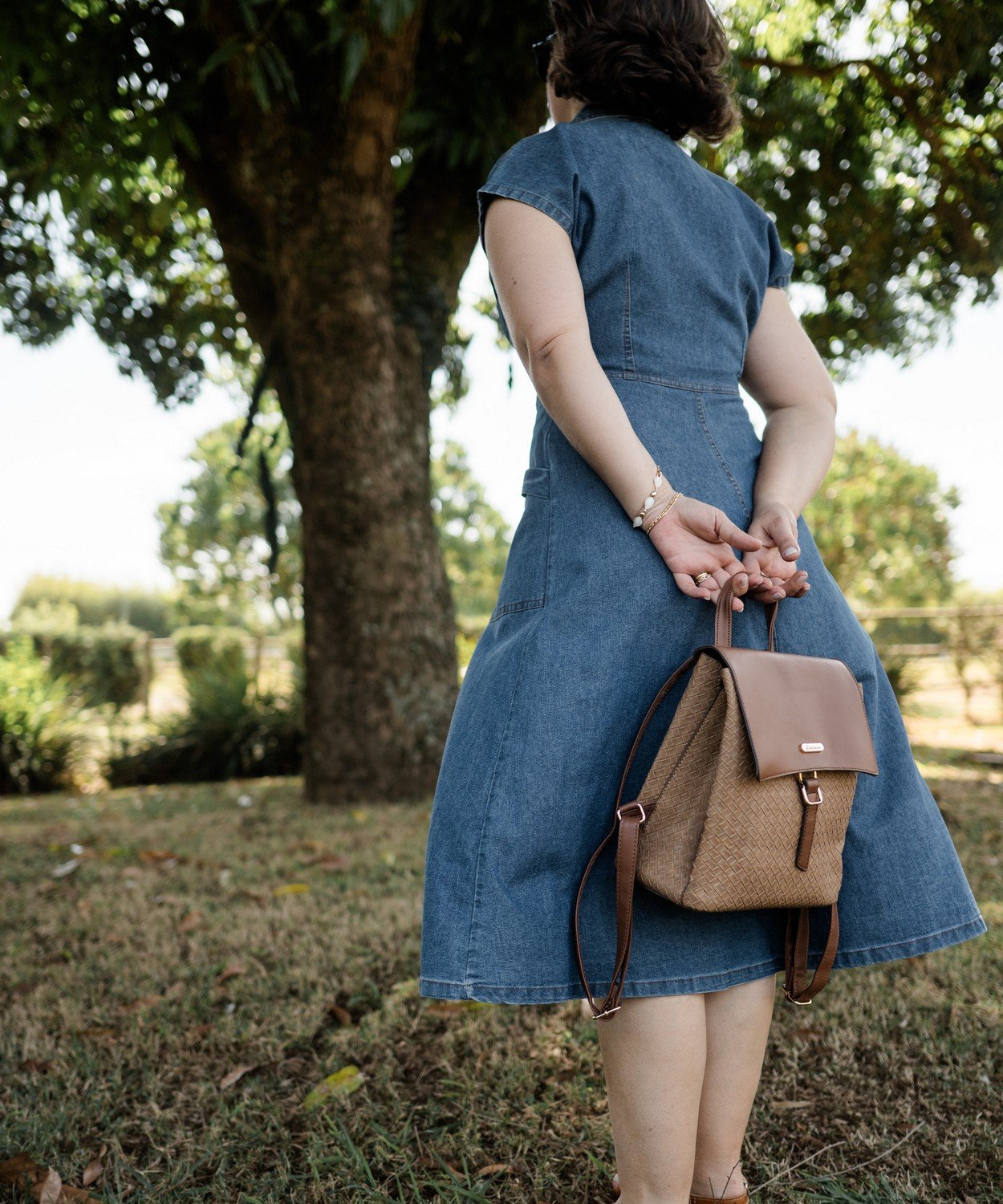 Mochila Original Chenson Cafe Contrastes Conforto e Estilo Marrom 2