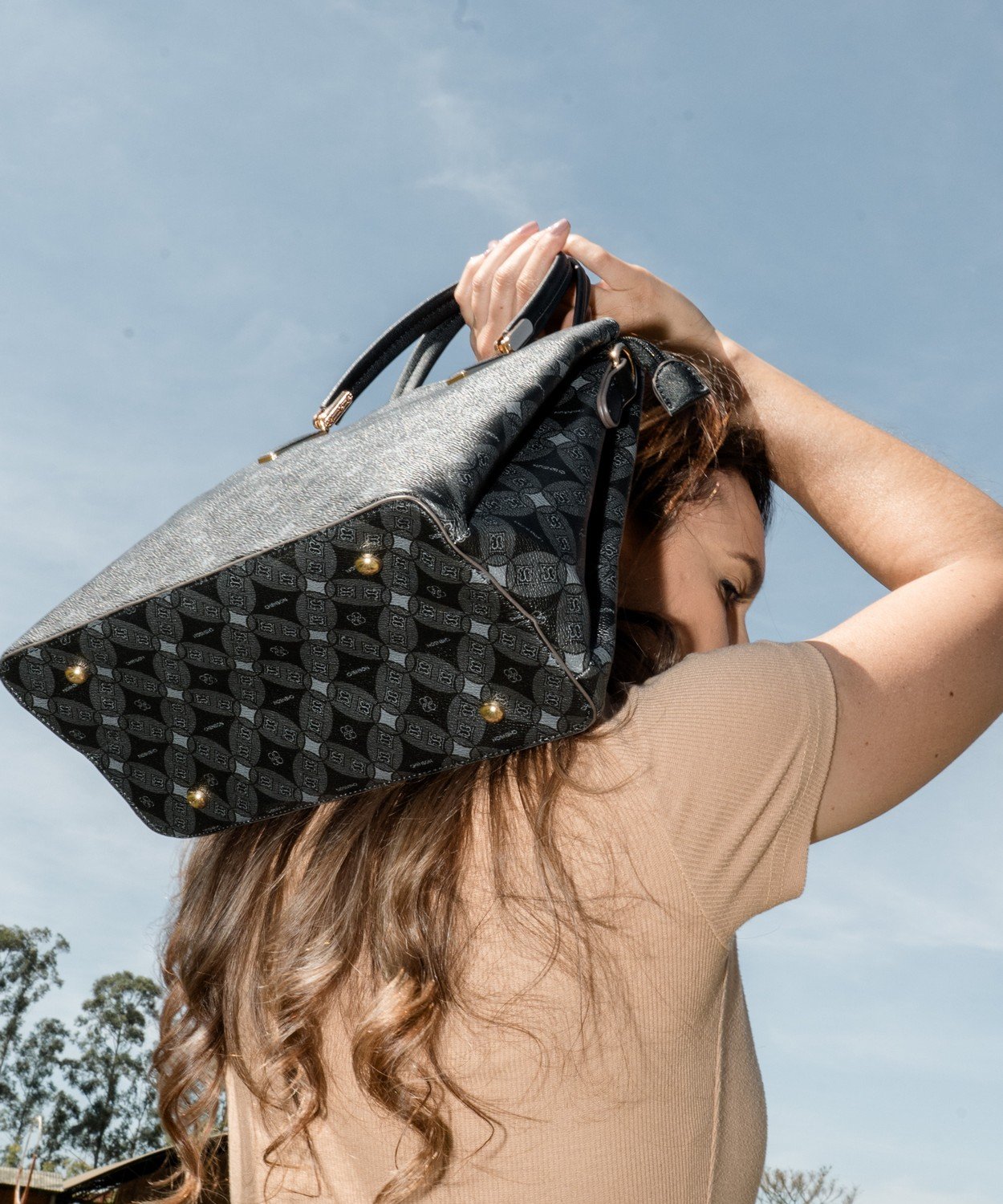 Bolsa Chenson Monograma Contemporaneo Bege Alca de Mao Bege 2