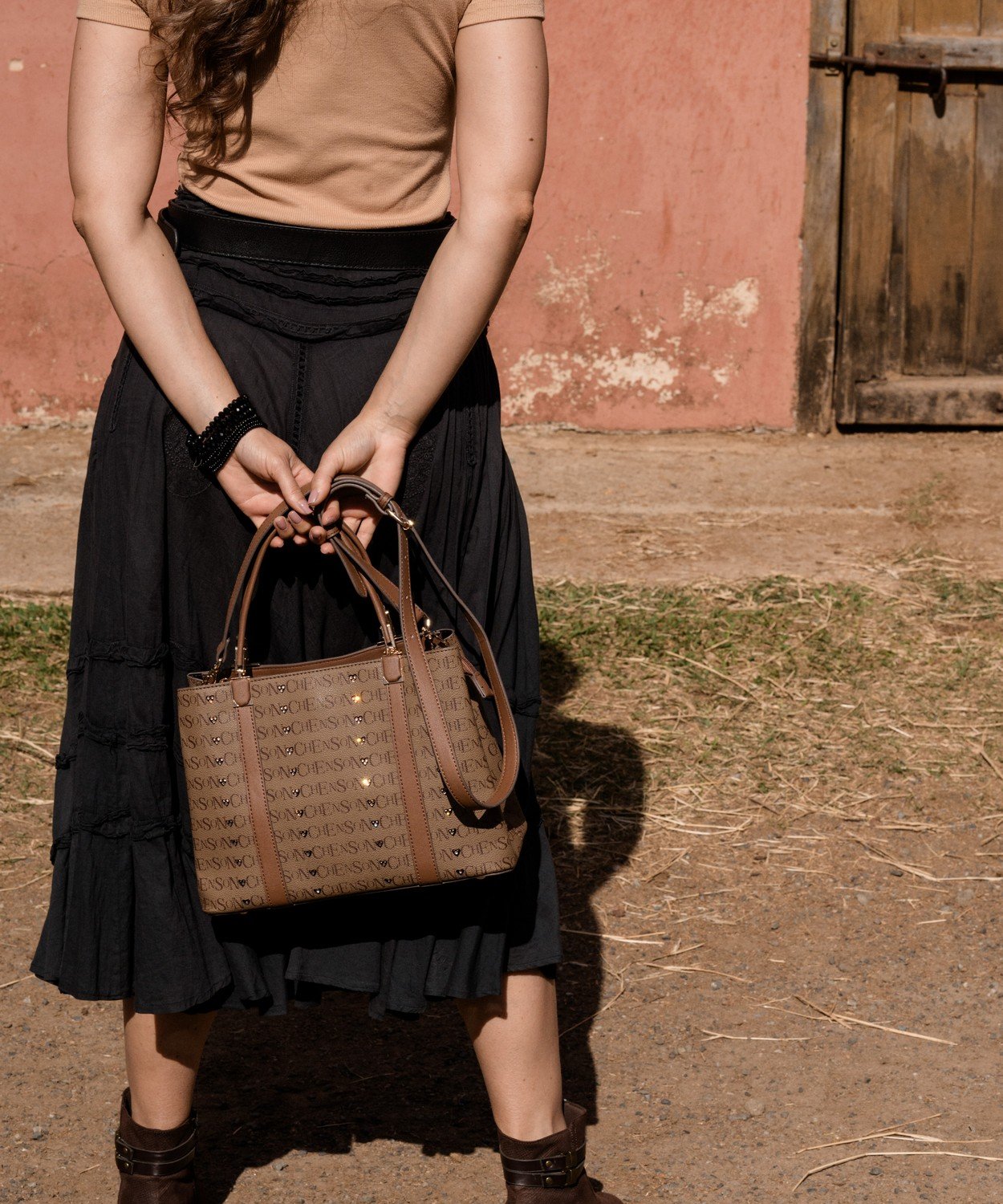 Bolsa Cristal Chenson Bege Cristal Monograma Coracao Original Bege 2