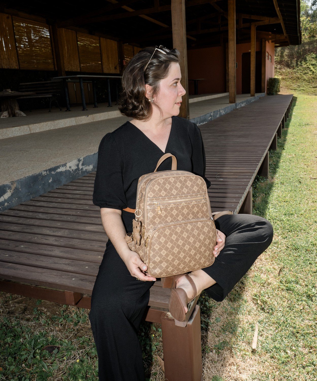 Mochila Chenson Preta Elemento Grafico Design Moderno Preto 5