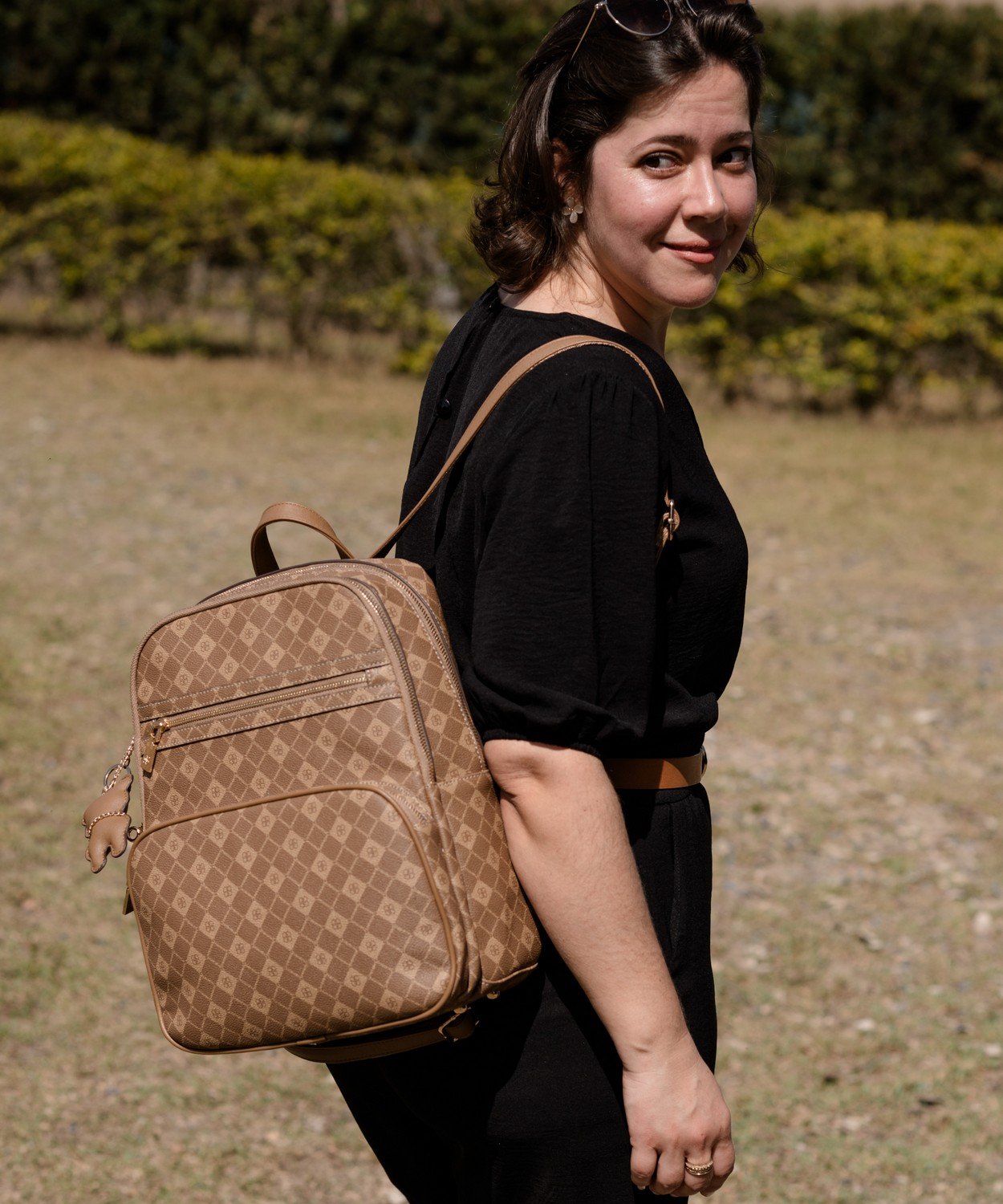 Mochila Natural Chenson Original Estilo Elemento Grafico Bege 3