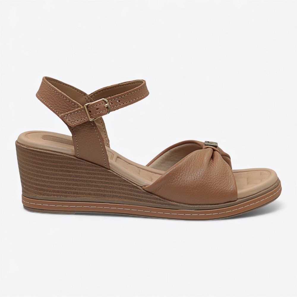 Sandália Pegada Anabela em Couro Feminina 23395602