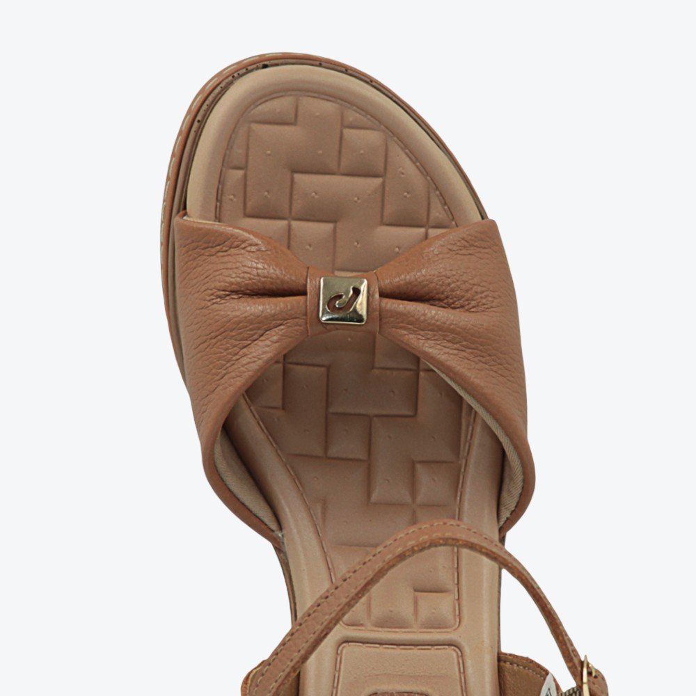 Sandália Pegada Anabela em Couro Feminina 23395602 Marrom 4