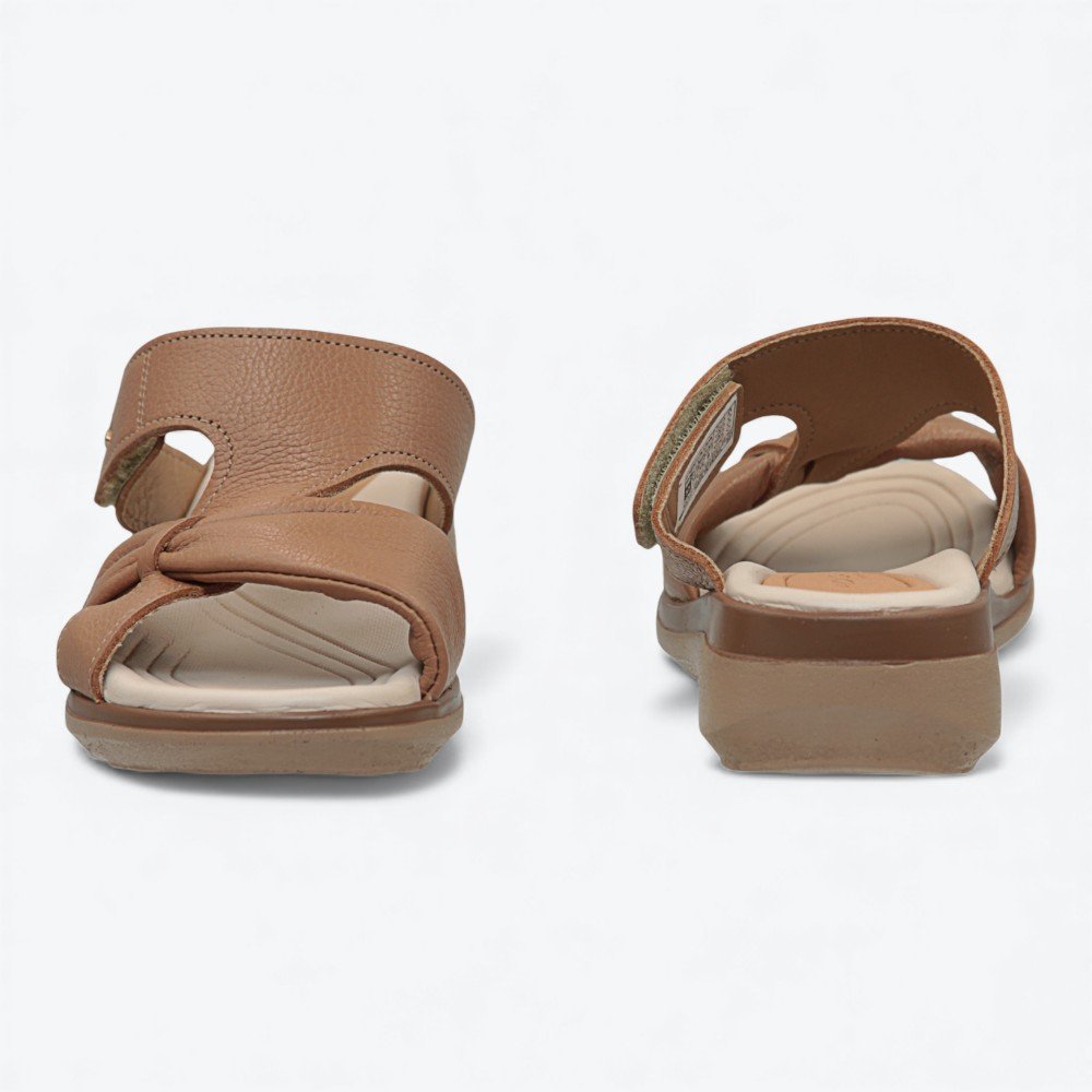 Tamanco Pegada Anabela em Couro Feminino 23271202 Marrom 6