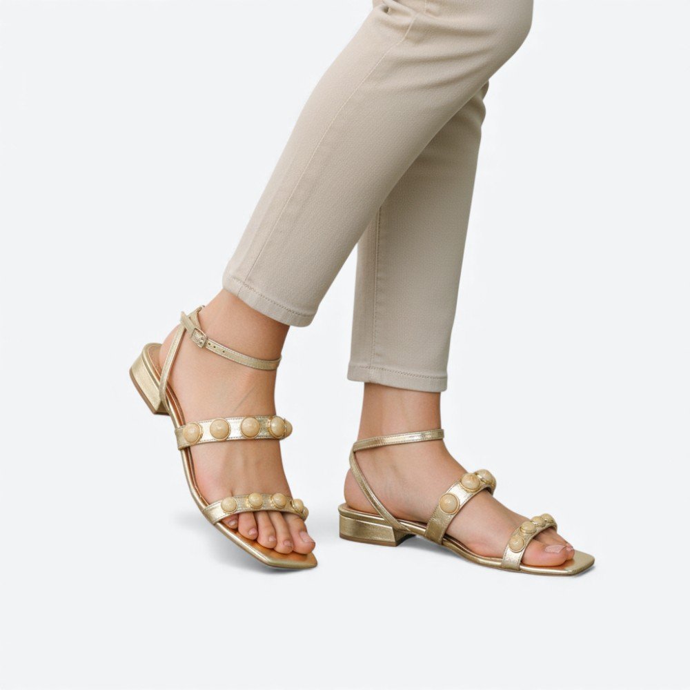 Sandália Adora Metalizada Salto Bloco Feminina 1057750-01 Dourado 2