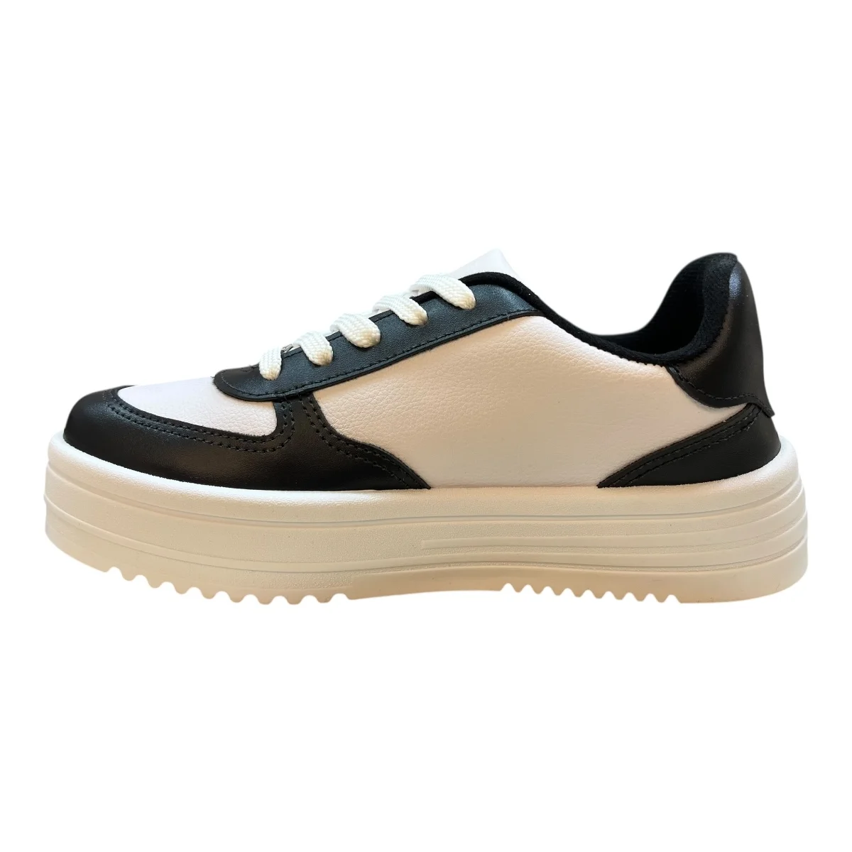 Tenis Feminino Moleca Casual Plataforma Retrô Amarração Multi Cor 5782.313 Branco Branco/Preto 4