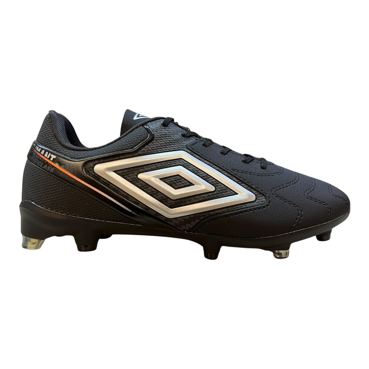 Chuteira Umbro Masculino Esporte Cravo Campo Adamant Master Class Preto