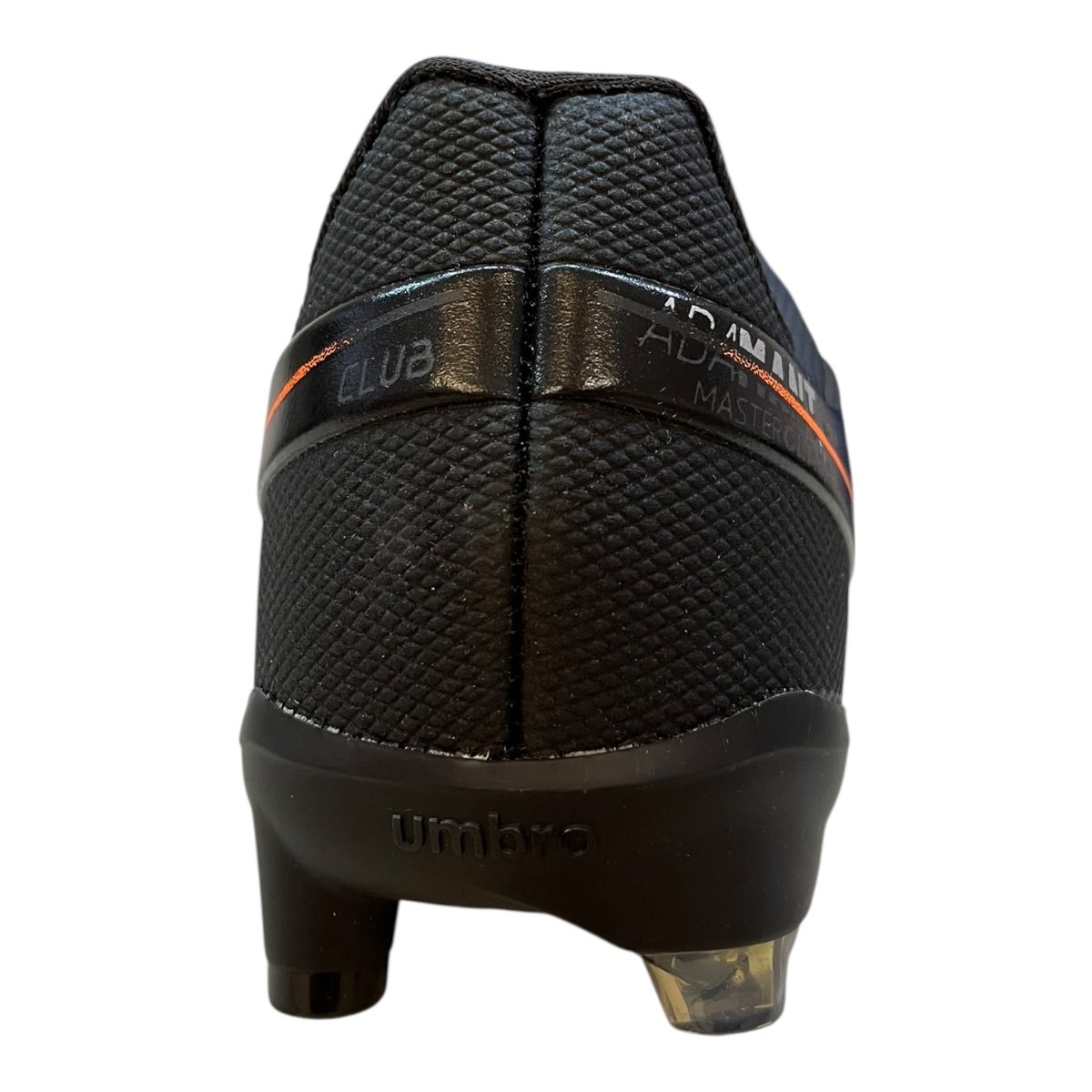Chuteira Umbro Masculino Esporte Cravo Campo Adamant Master Class Preto Preto/Branco 5