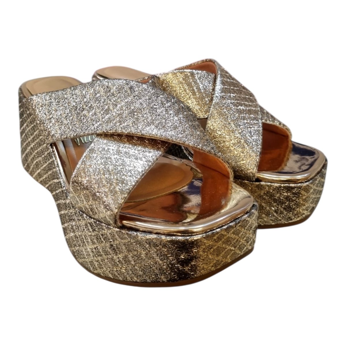 Tamanco Anabela Feminino Vizzano Metalizado Casual Plataforma Conforto Tiras Cruzadas 6559.104 Dourado Dourado 2