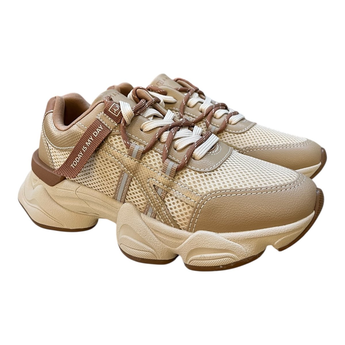 Tenis Feminino Ramarim Casual Conforto Cadarço Duplo Detalhe Refletivo Tratorado 25-90206 Bege Bege 2