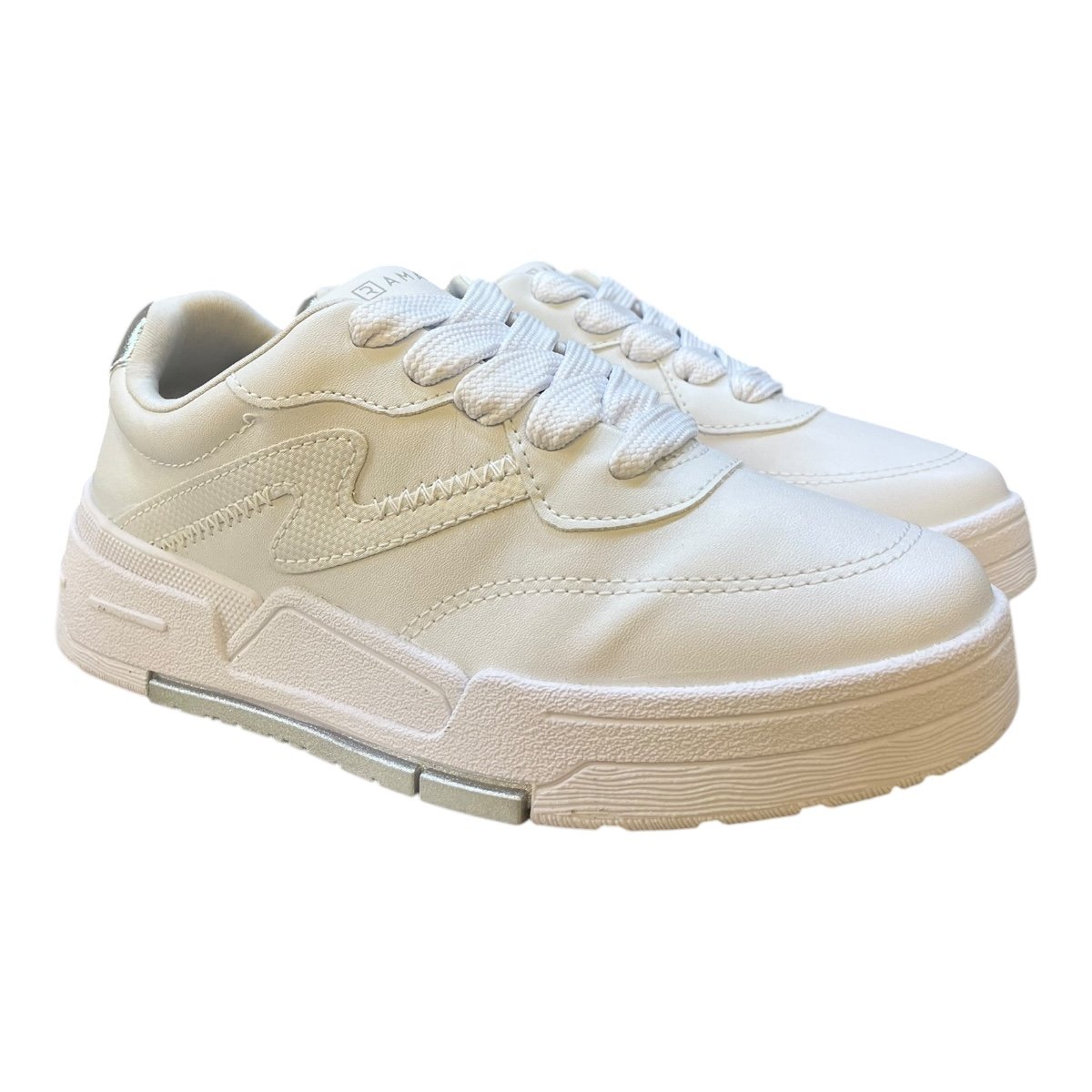 Tenis Feminino Ramarim Casual Conforto Plataforma Amarração Detalhe Metalizado Antiderrapante 25-89204 Branco Branco 2