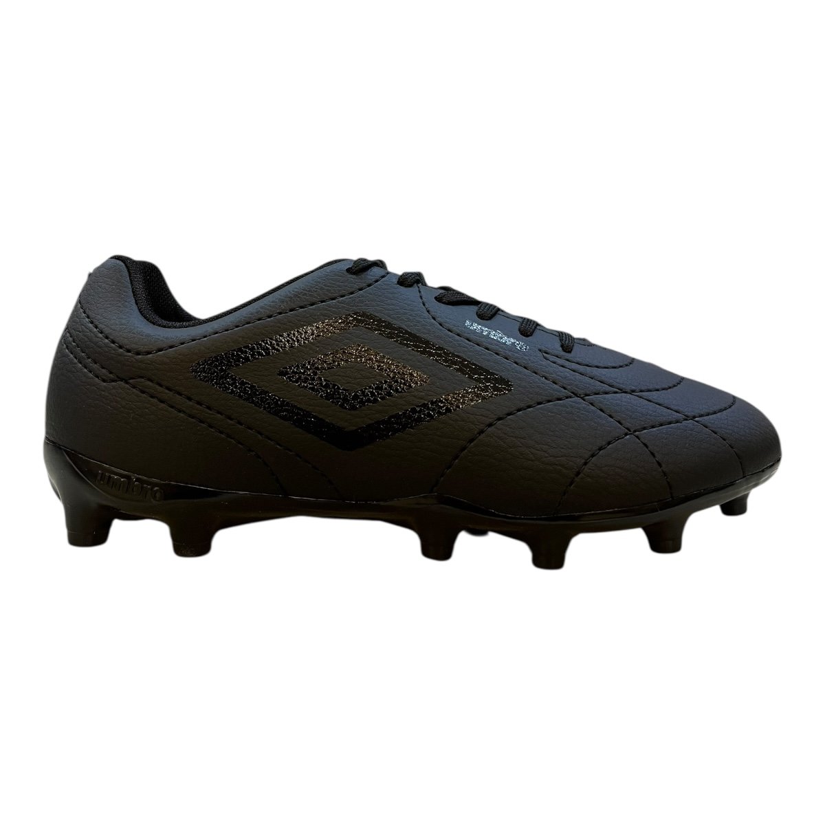 Chuteira Masculino Umbro Class Footballer Adulto Conforto Esporte Campo Cravo 978206 Preto