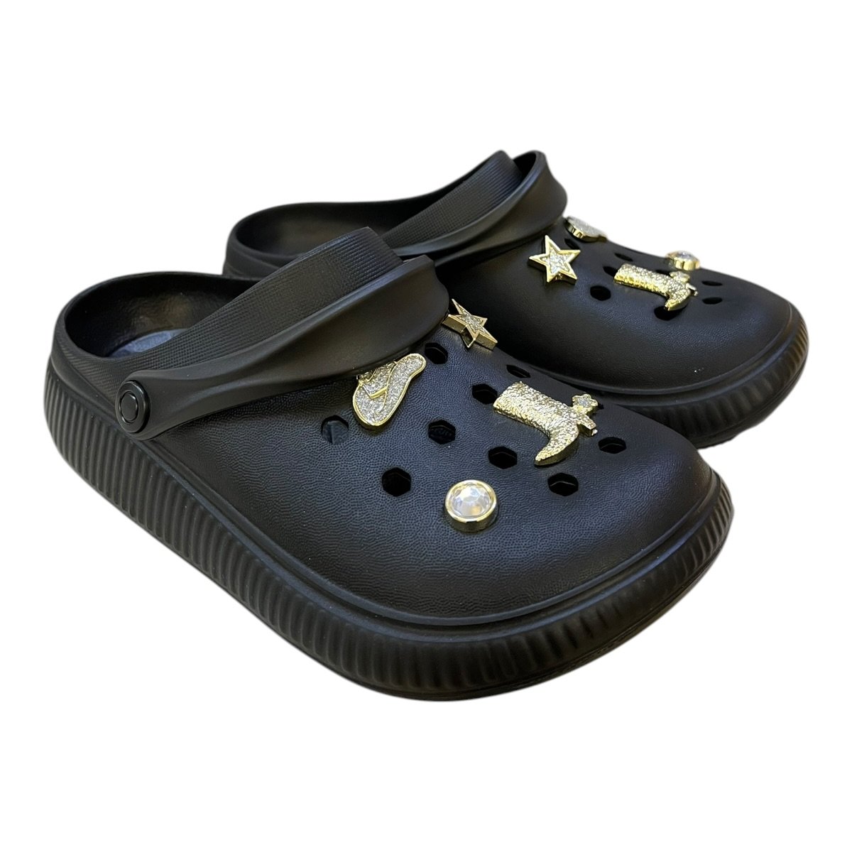 Babuche Feminino Moleca Coleção Boiadeira Casual Conforto Superleve Pins Metalizados 5832.314 Preto Preto 2