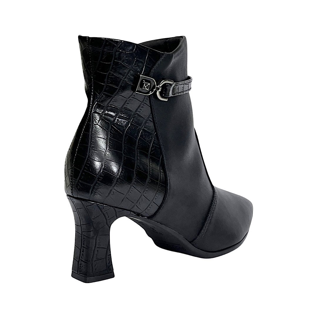 Bota Piccadilly Irene Cano Curto Bico Fino 764011 Croco Preto Preto 5