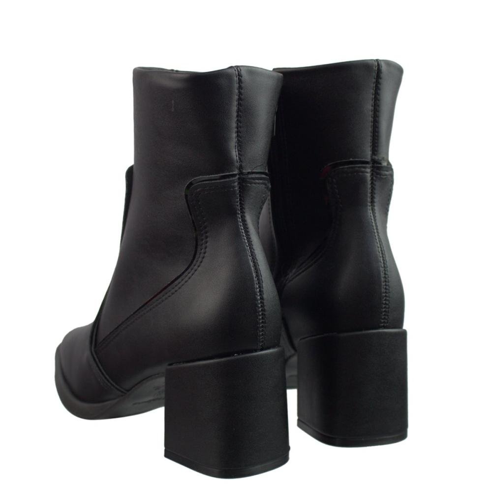 Bota Feminina Moleca 5343.101 Preto 4