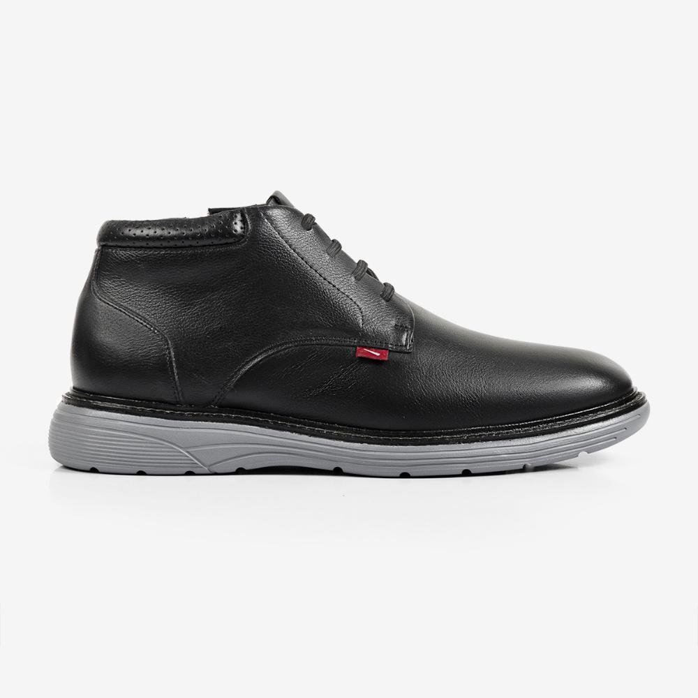 Bota Casual Ferracini de Couro Preta Full 4567-696H