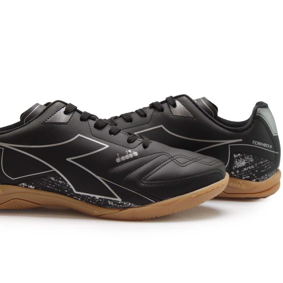Chuteira Unissex Diadora Torneo II Futsal Preto e Prata Preto 5