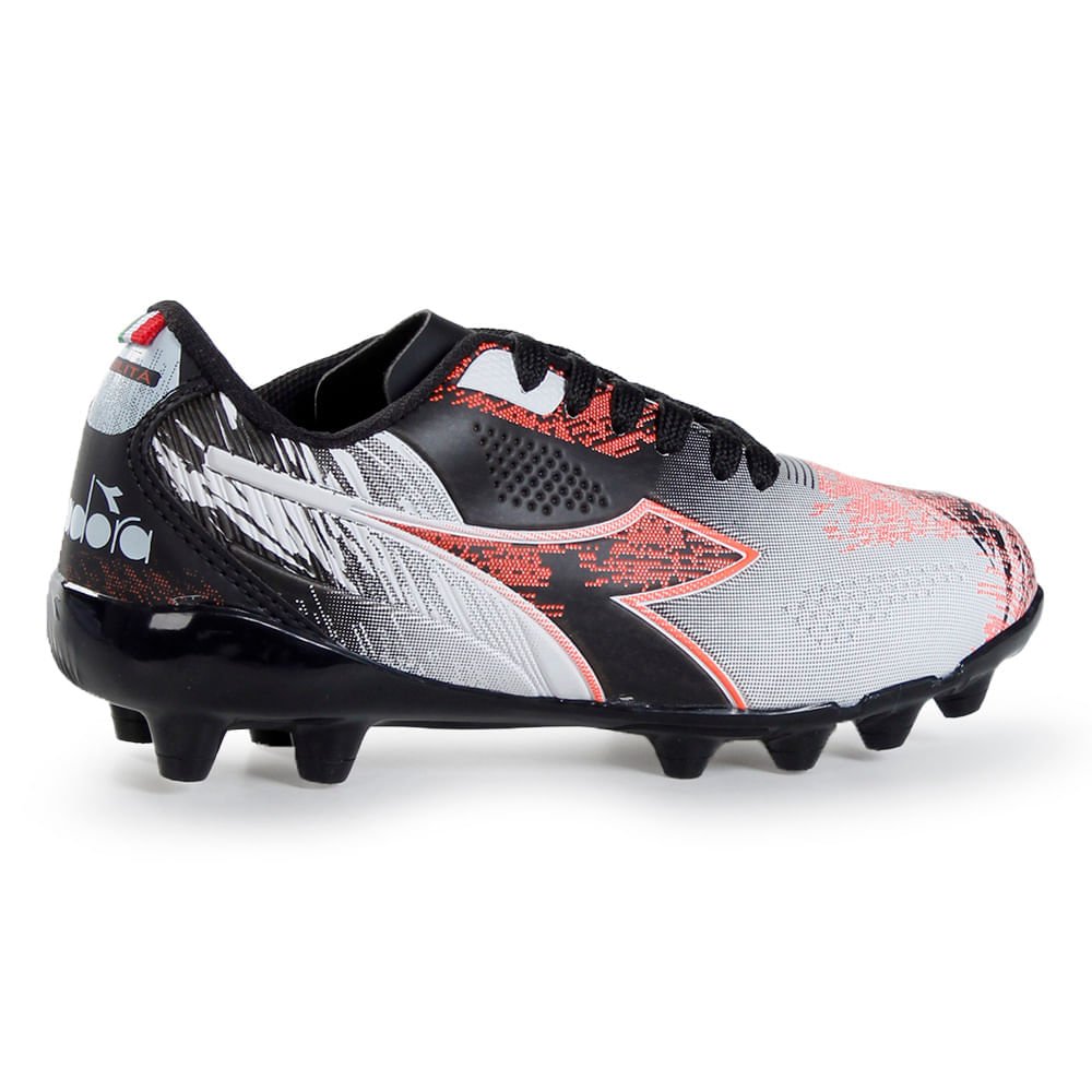 Chuteira Infantil Campo Diadora Agilitá Branco e Preto Branco 5