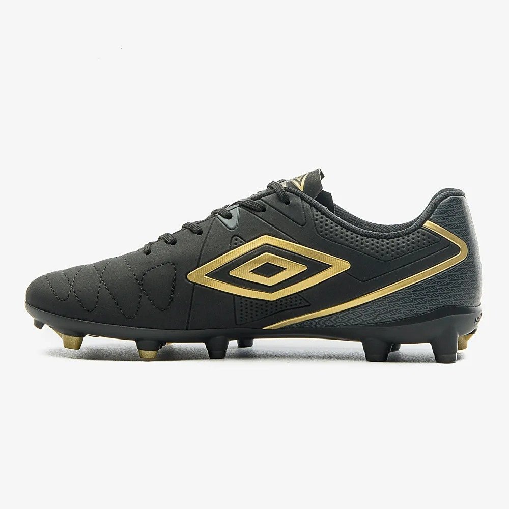 Chuteira Campo Umbro Attak Eternal Preto 3