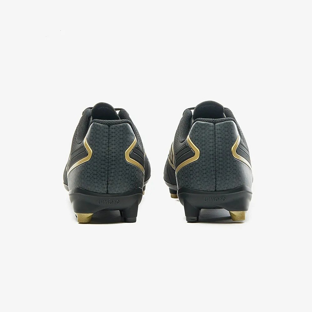 Chuteira Campo Umbro Attak Eternal Preto 5