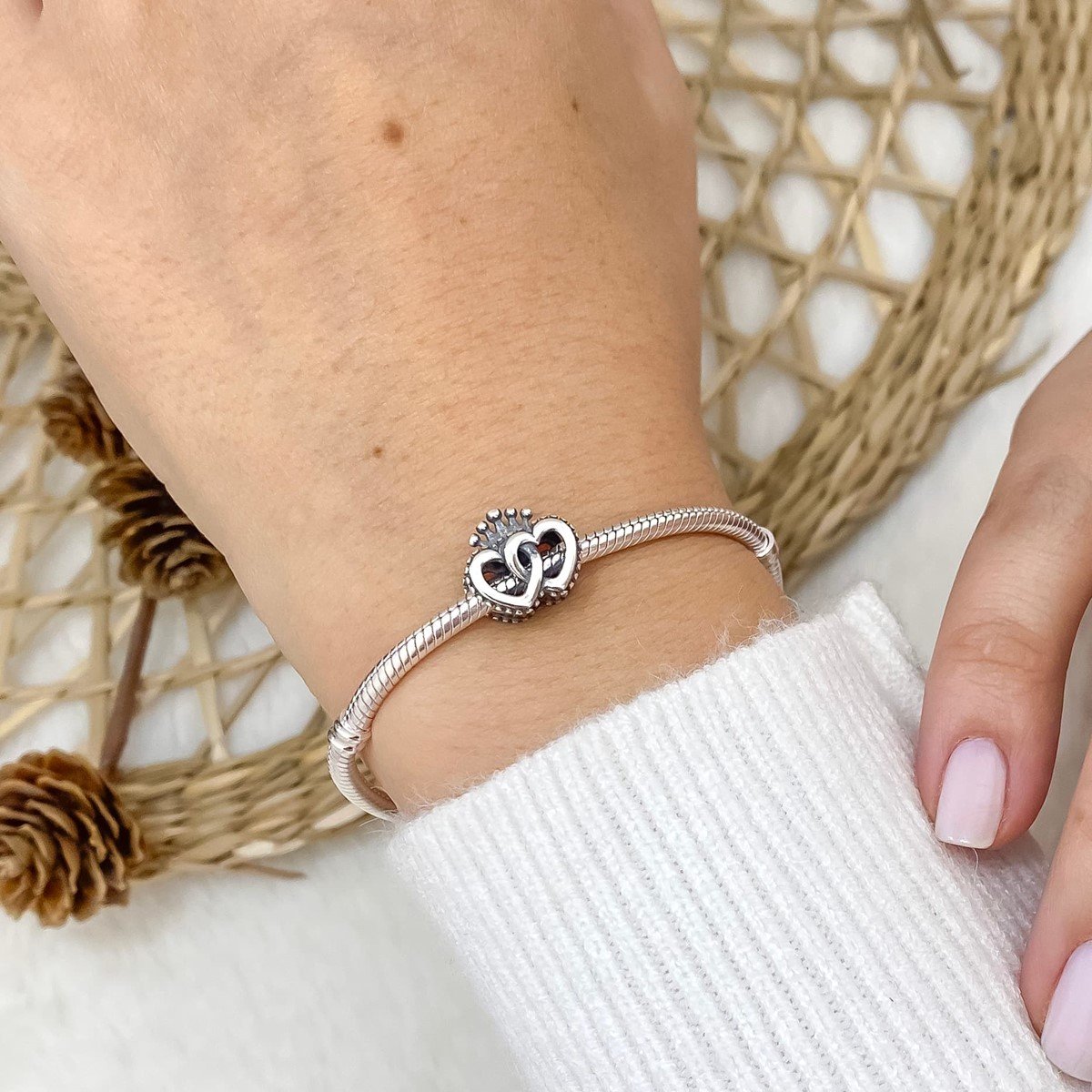 Berloque  Par de Corações Coroa Prata 2