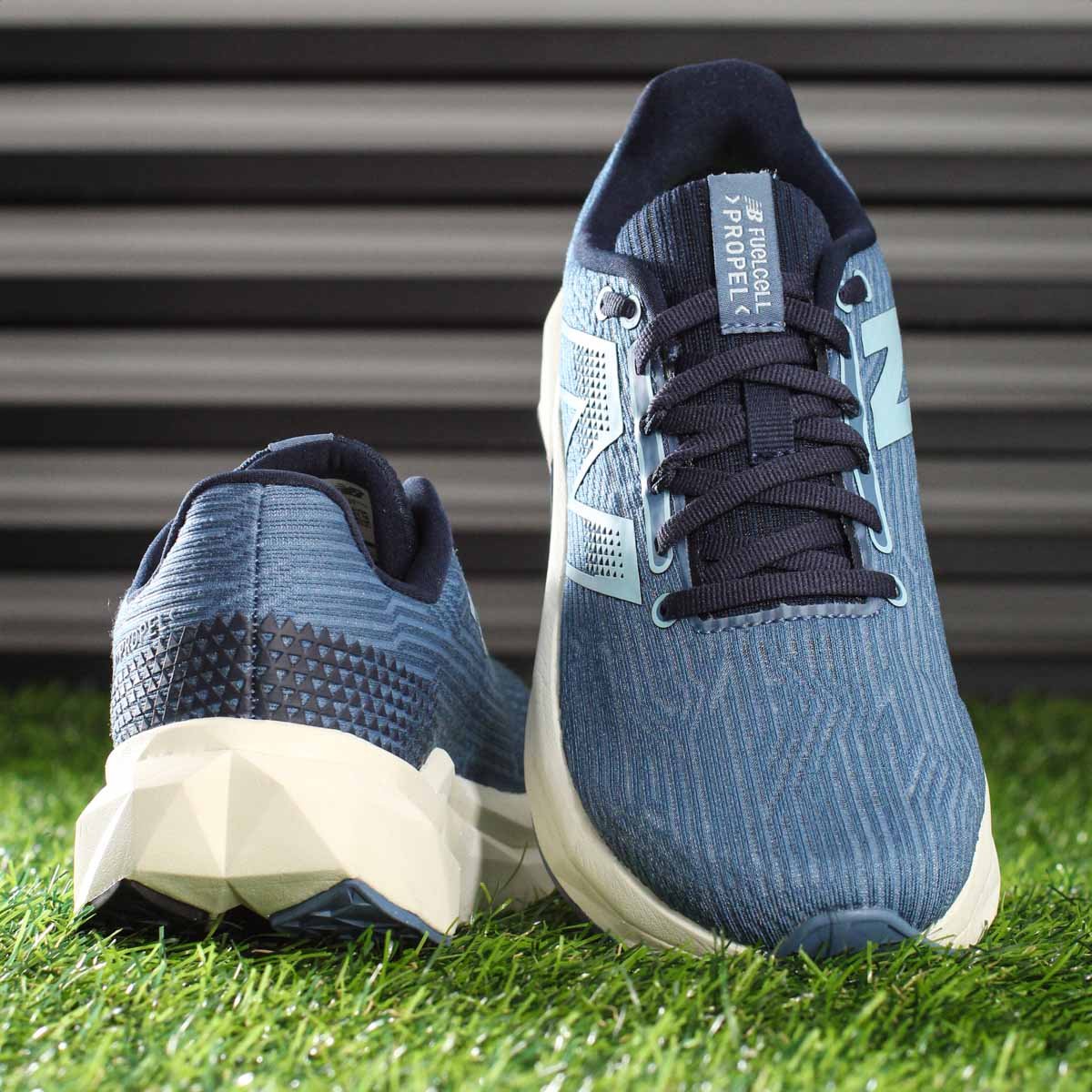 Tenis New Balance Fuelcell Propel V5 Azul - Feminino Azul 7