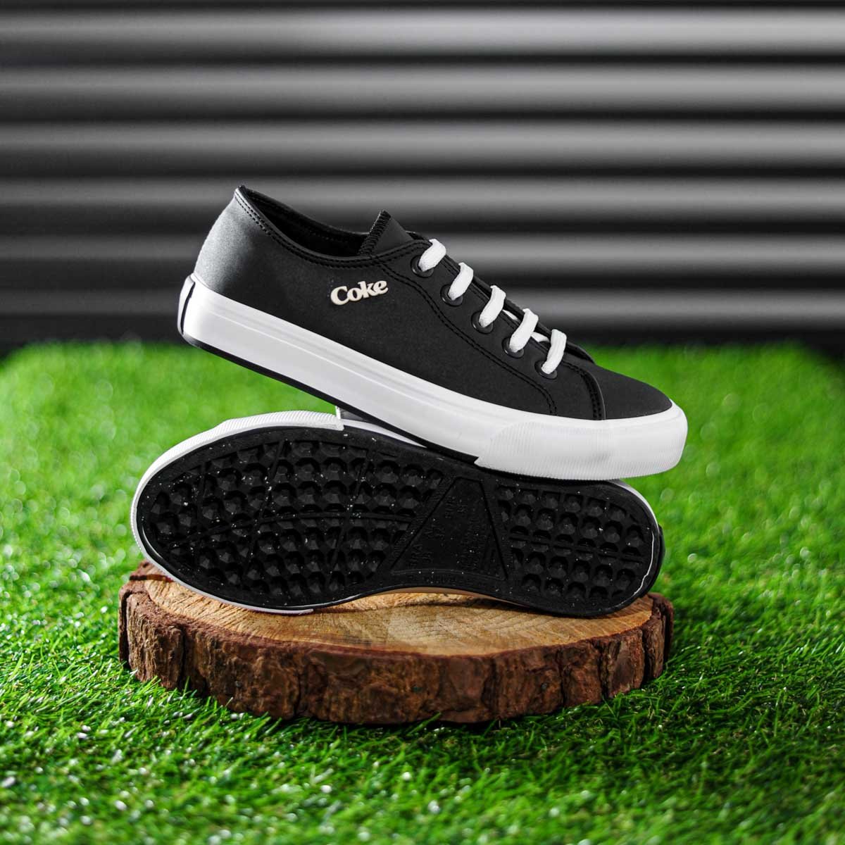 Tenis Coca Cola Sandy Town Preto e Branco - Feminino Preto 8
