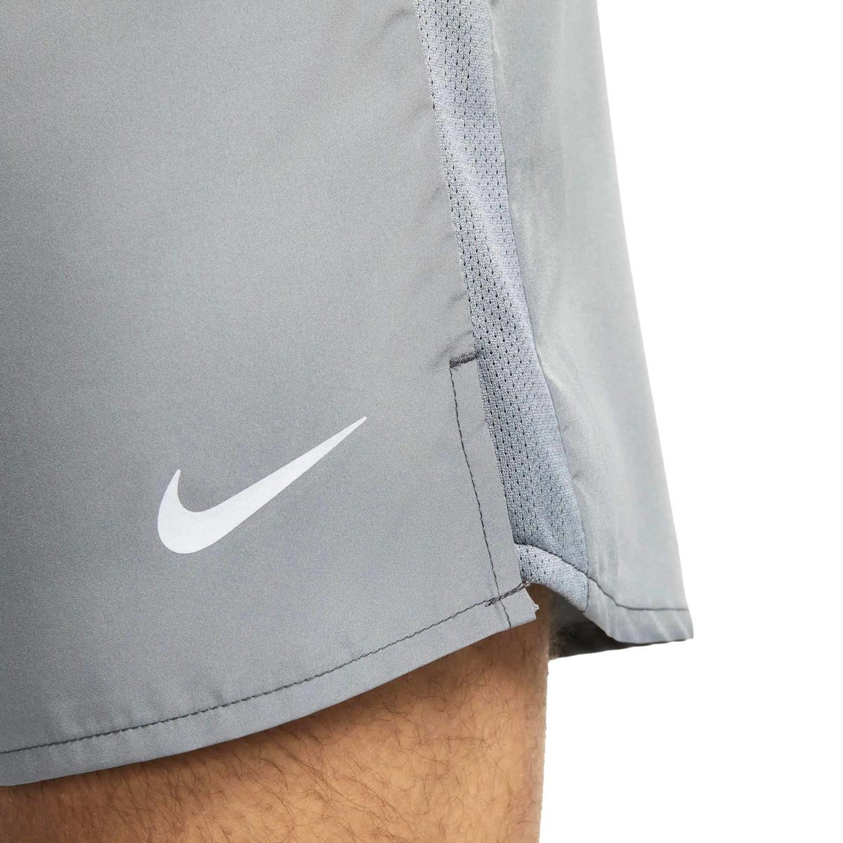 Short Nike Dri-Fit Challenger 7 UL Cinza - Masculino Cinza 4