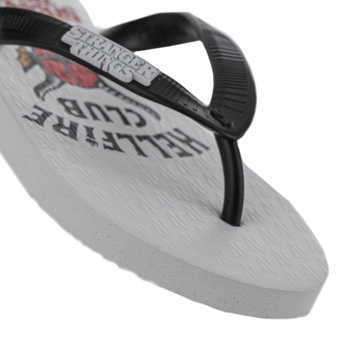Chinelo Netflix Stranger Things Hellfire Branco e Preto - Unissex Branco 4
