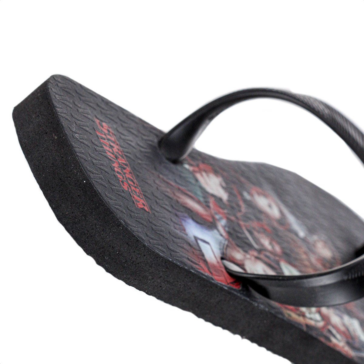 Chinelo Netflix Stranger Things Team Preto - Feminino Preto 5