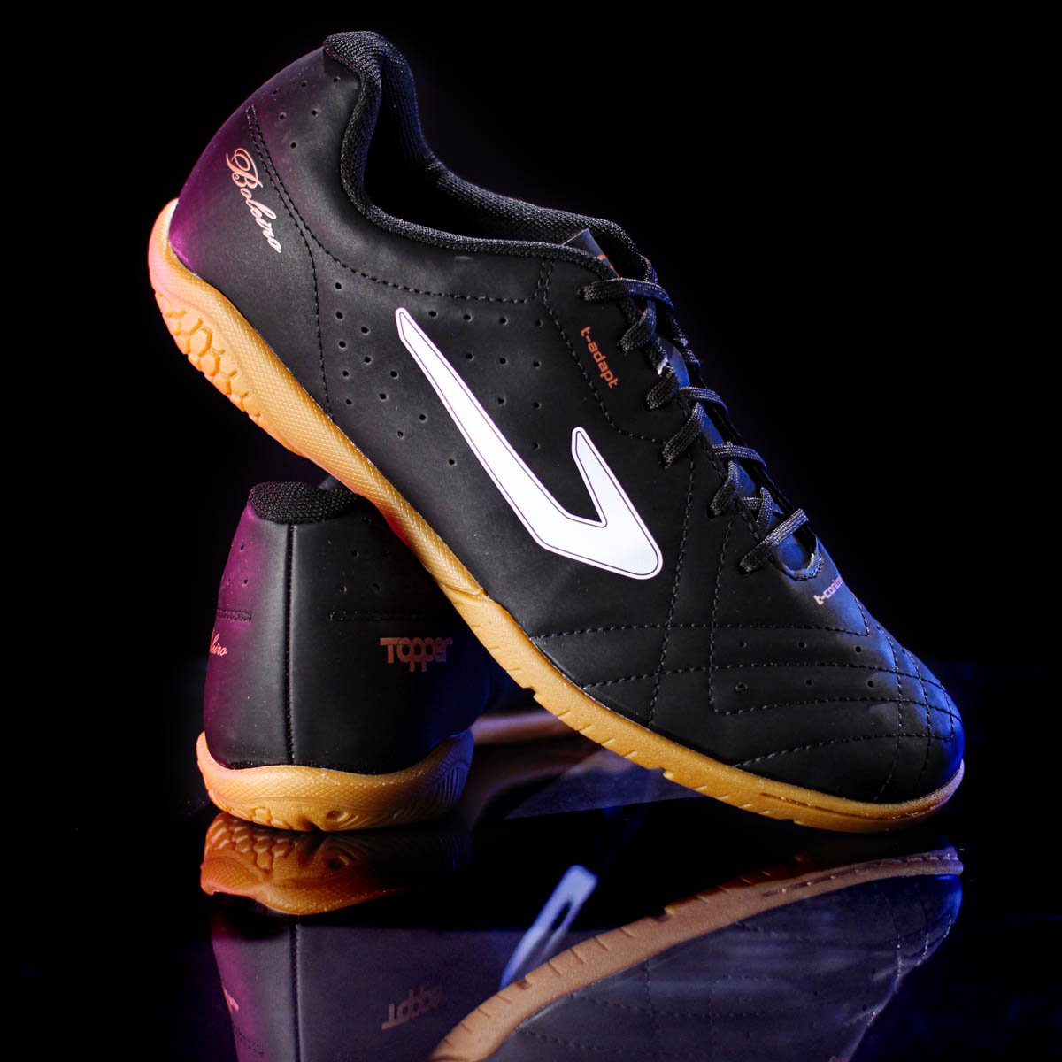 Chuteira Topper Futsal Boleiro V Preto Branco e Cobre - Masculino Preto 8