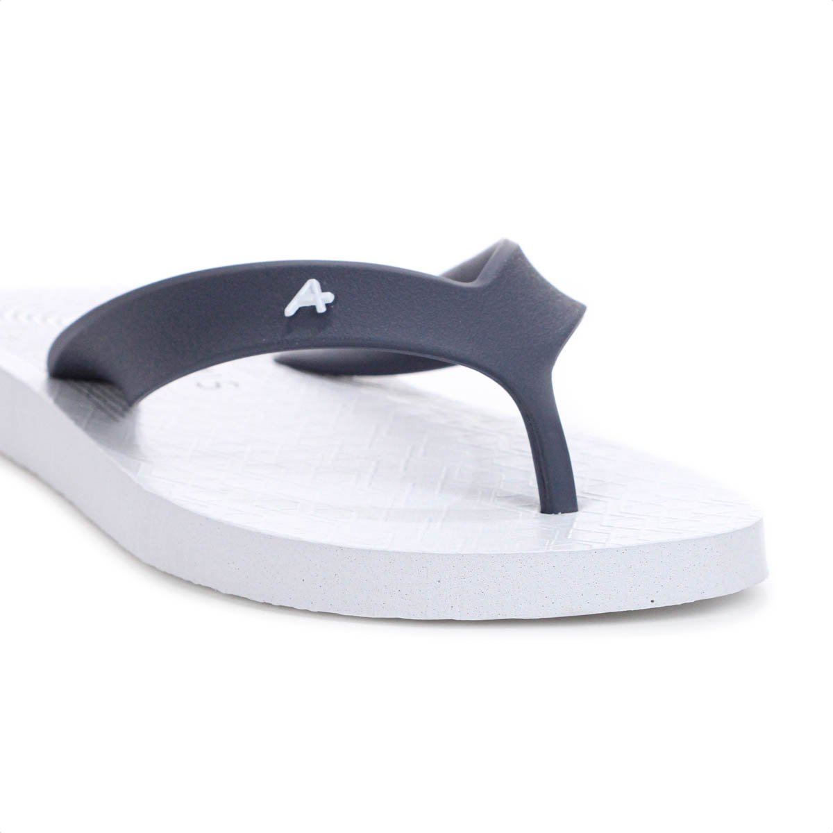 Chinelo Aramis Curves Branco e Marinho - Masculino Branco 8