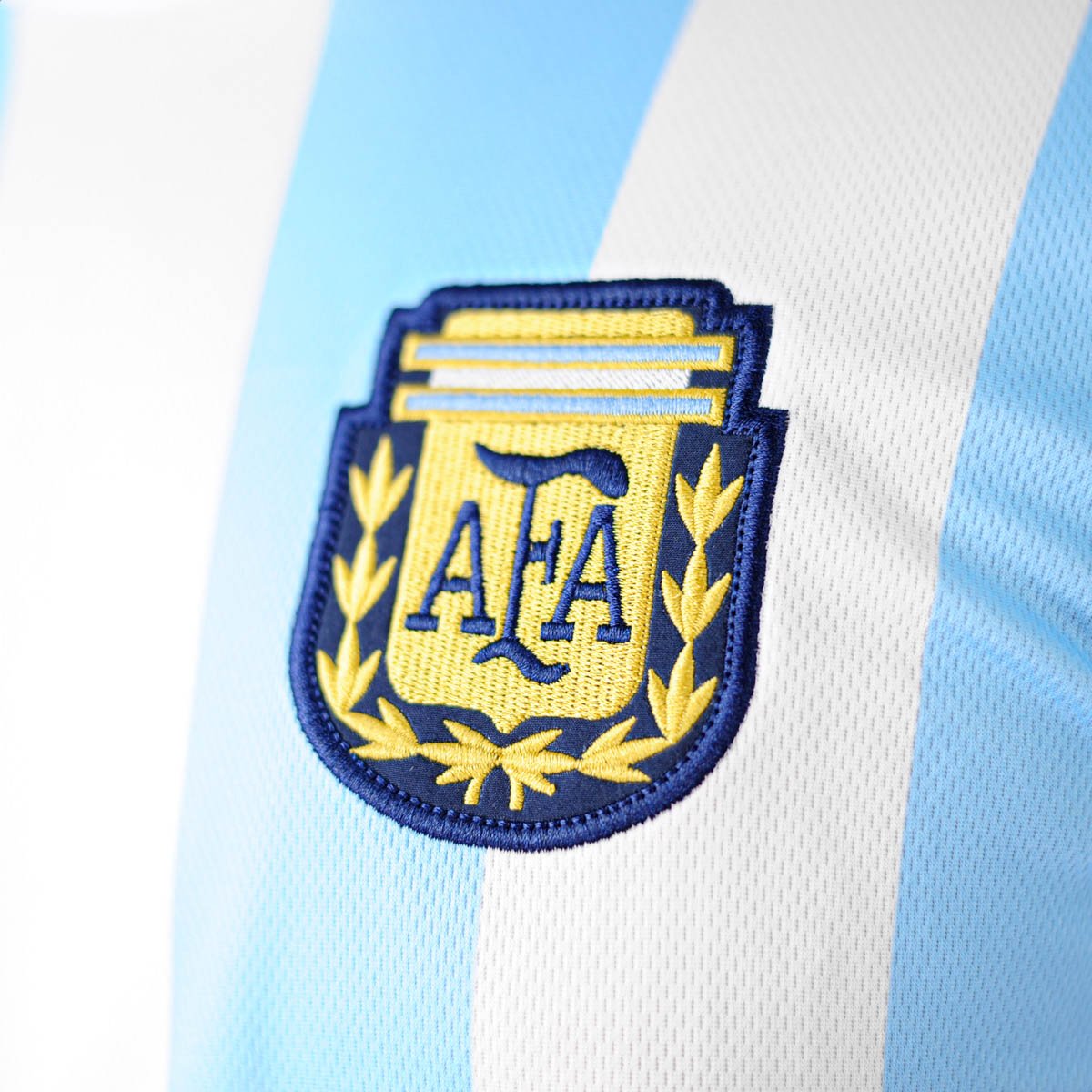 Camiseta de Time RetroMania Argentina Retro 1986 Home Azul Claro e Branco - Masculino Branco/Azul 6