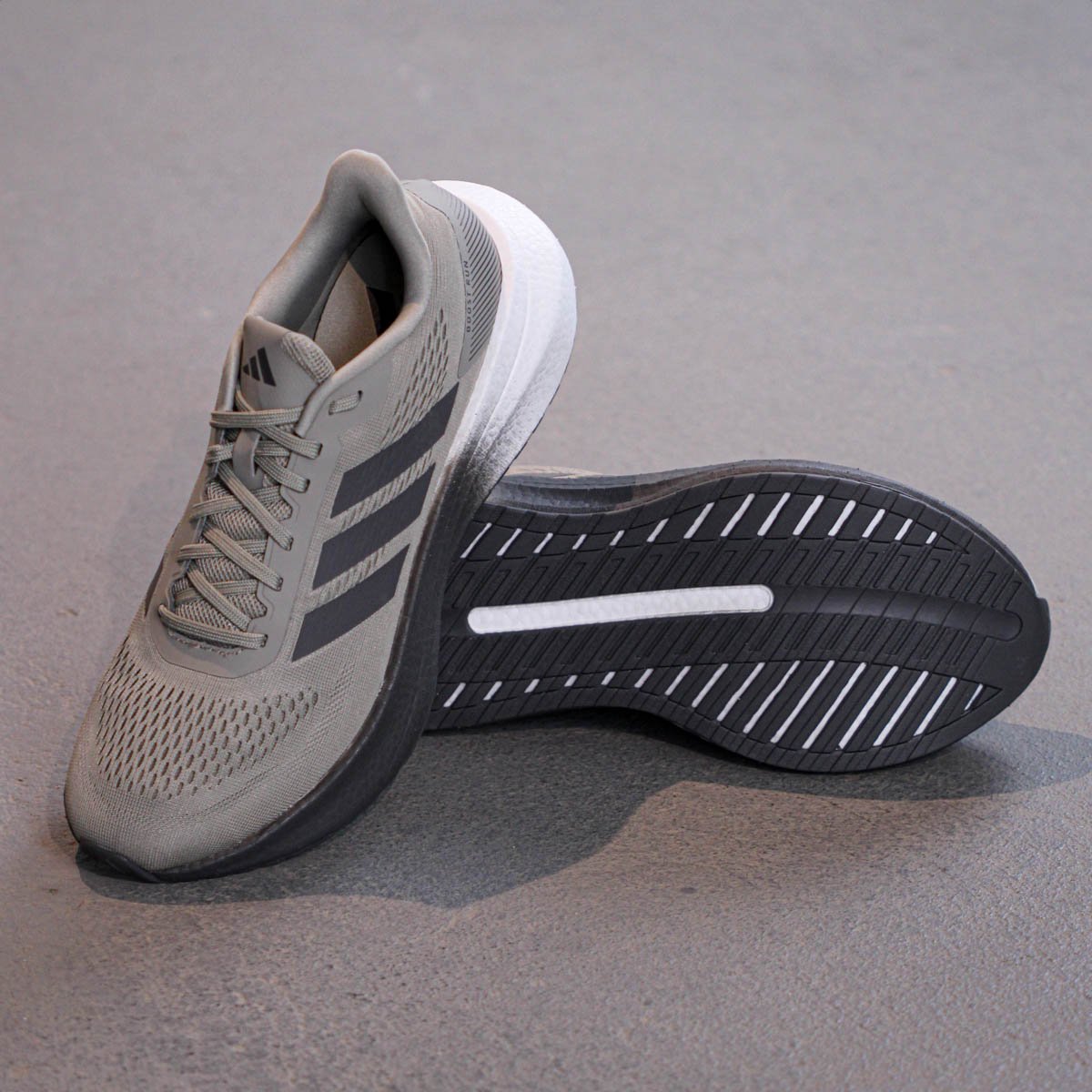 Tenis Adidas Boost Run Verde Caqui e Cinza - Feminino Cinza 9