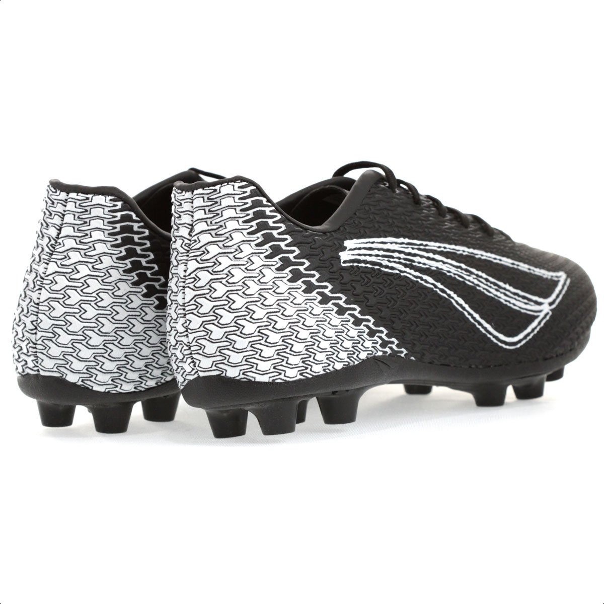 Chuteira Penalty Campo Bravo XXII Preta e Branca  Preto 4