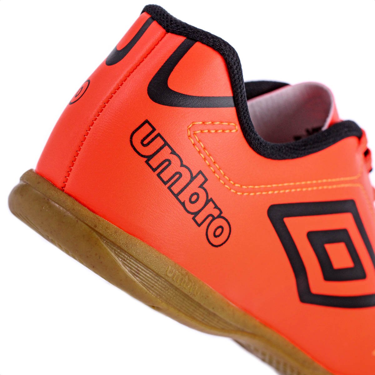 Chuteira Umbro Futsal Class Coral e Preto - Masculino Coral 9