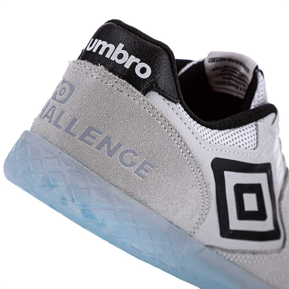 Chuteira Umbro Futsal Pro Challenge Branco Preto e Azul - Masculino Branco/Cinza/Azul 8