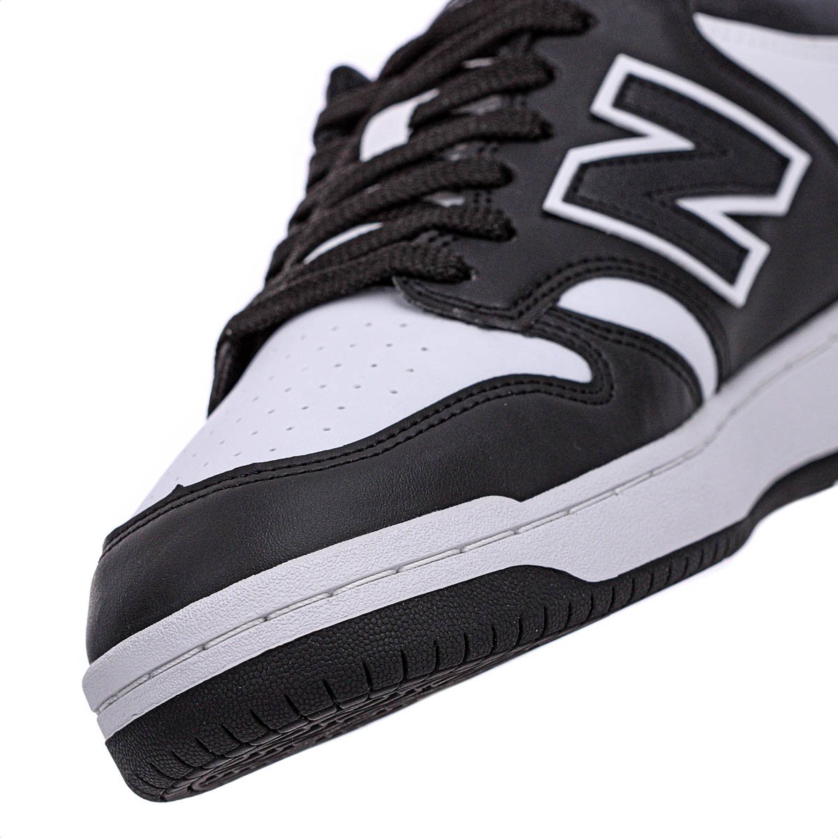 Tenis New Balance 480 Low Preto e Branco - Masculino Preto 8